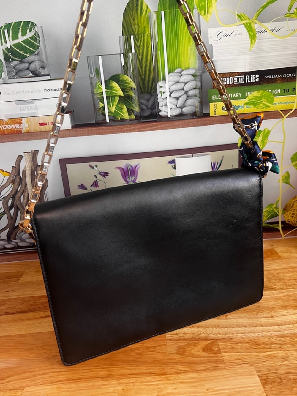 Kate Spade New York Black Leather Clutch Bag with Shoulder Strap and Bow Accent - Picture 3 of 14